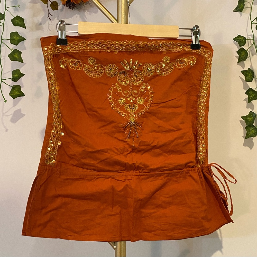 Detailed Deep Orange Tube Top